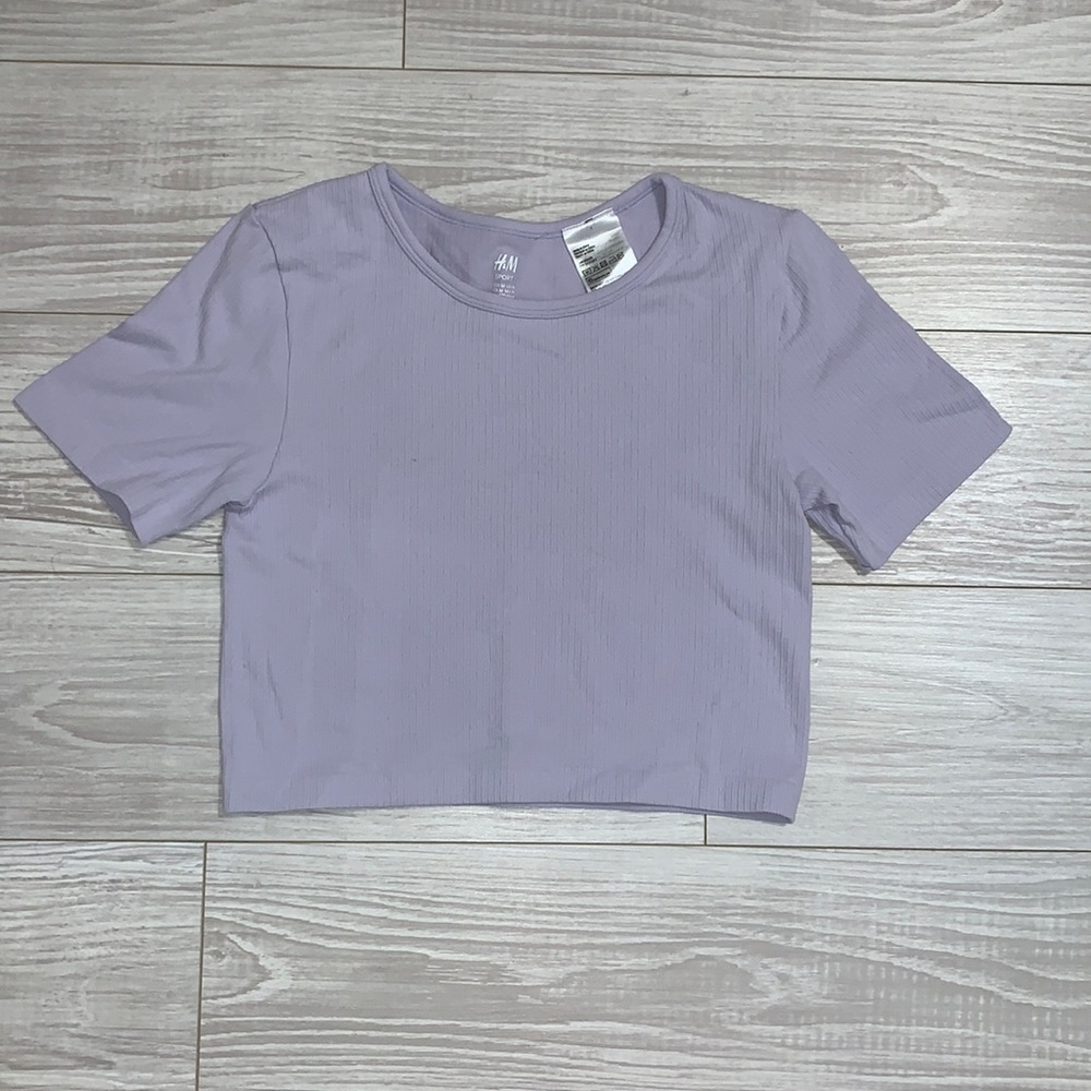 H&M Sport Ribbed Cropped Athletic Top